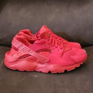 Nike Huarache Run Shoes Triple Red 6Y W8 M6